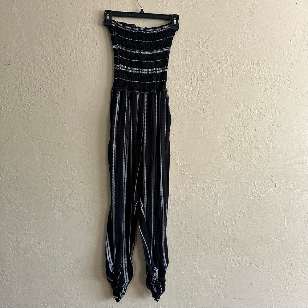 Fashion Nova Black & White Strapless Smocked Jumpsuit